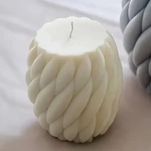 Bougie torsadée artisanale _ Les bougies de Charlène